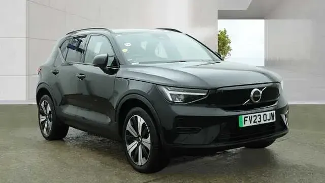 Usado Volvo XC40 Core 169 kW (231 HP) 2022 SUV