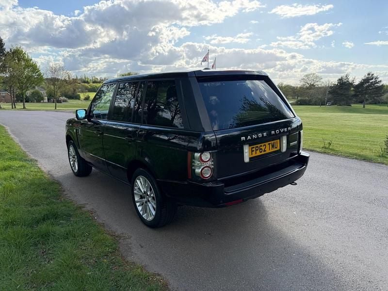 Begagnad Land Rover Range Rover 313 HK (230 kW) 2012 Svart SUV