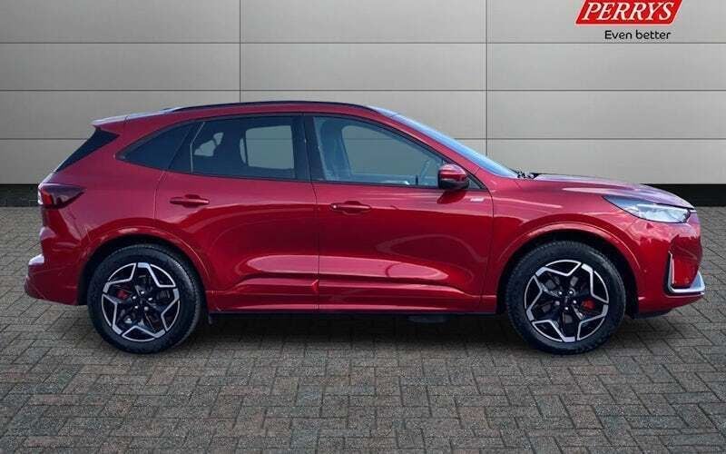 Used Ford Kuga ST-Line X 242 HP (177 kW) 2025 SUV