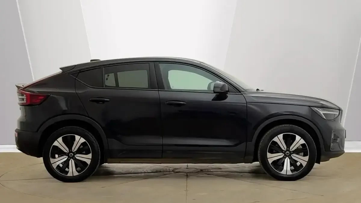 Used Volvo C40 Plus 169 kW (231 HP) 2022 Black SUV