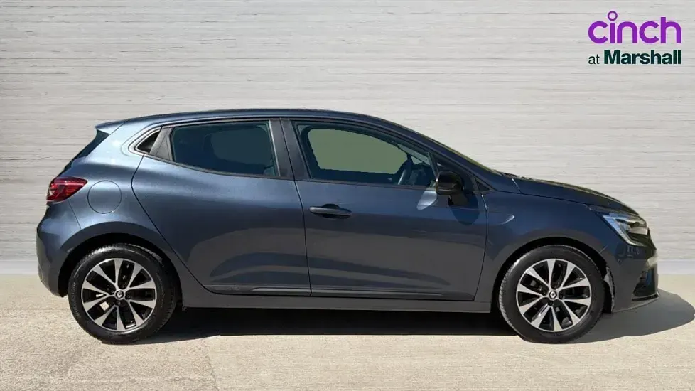 Used Renault Clio Evolution 90 HP (66 kW) 2022 Grey Hatchback