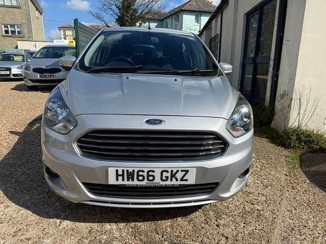 Used Ford Ka Plus Zetec 70 HP (51 kW) 2016 Hatchback