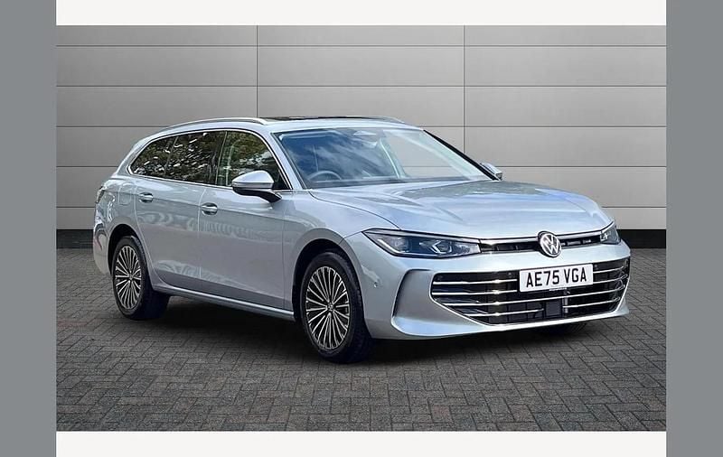 Silver Used 2025 VW Passat Elegance Estate | £36,495 (Expensive) - Image 1/3