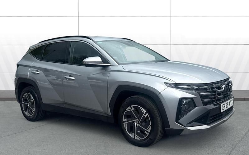 Usado Hyundai Tucson Advanced 160 HP (117 kW) 2025 Prateado SUV