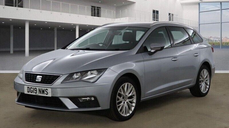 Silver Used 2019 Seat Leon ST SE Dynamic Estate | £10,765 (Fair price) - Image 1/4