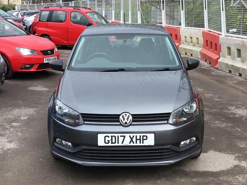 Used VW Polo S 60 HP (44 kW) 2017 Grey Hatchback