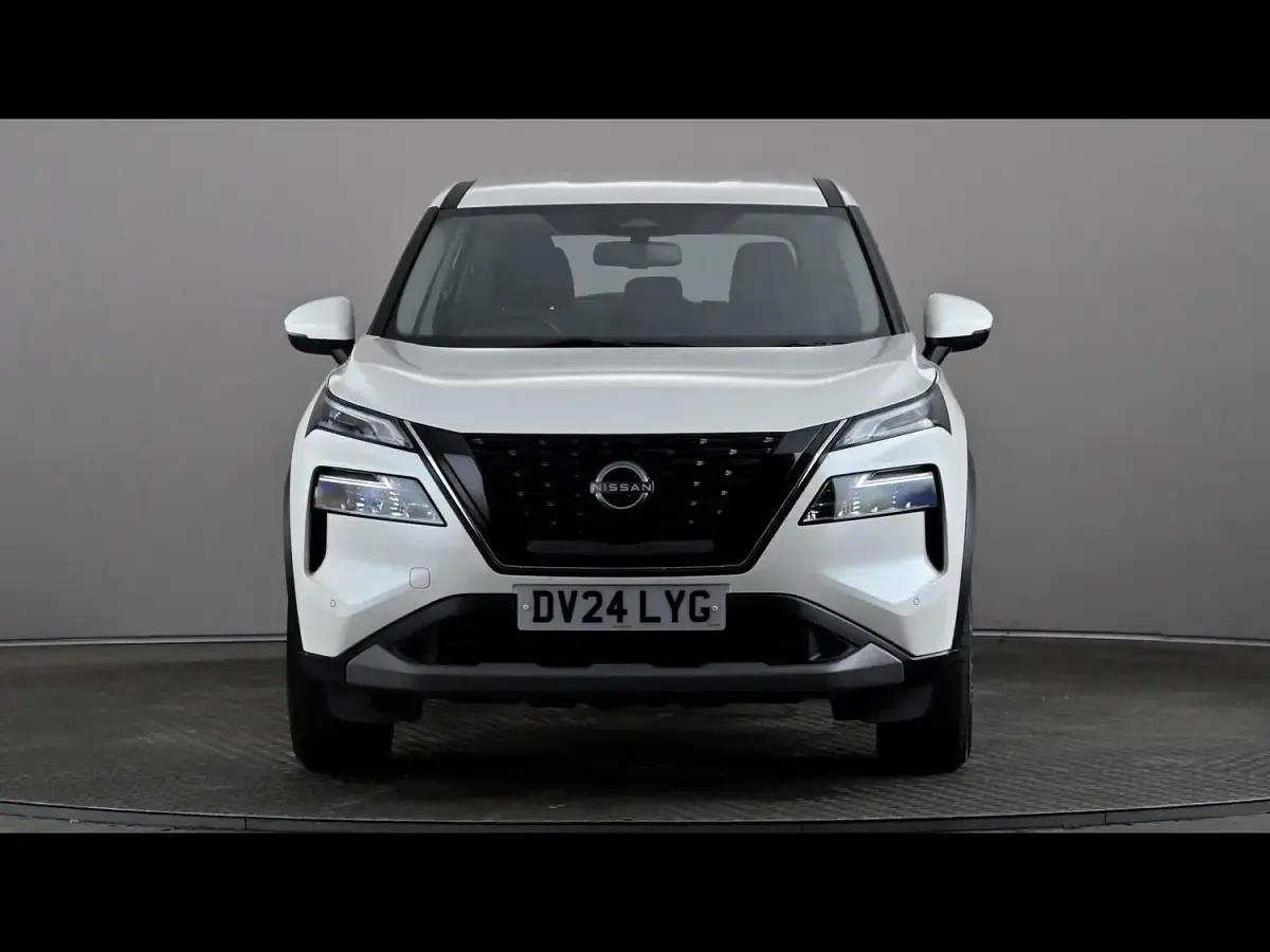 Used Nissan X-Trail Acenta Premium 204 HP (150 kW) 2024 White SUV