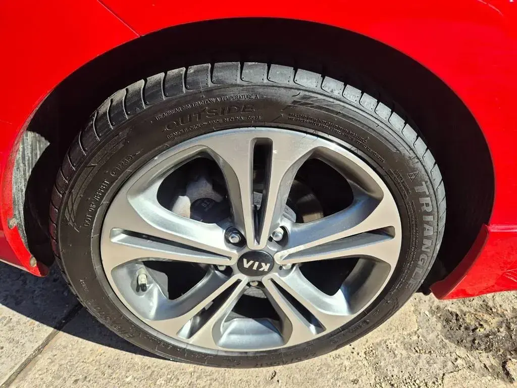 Used Kia ProCeed GT-Line 2016 Red Hatchback