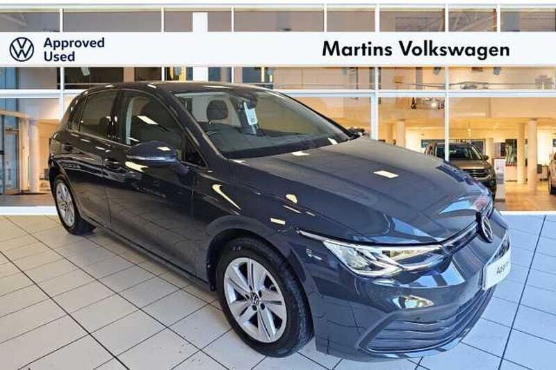 Used 2022 VW Golf VIII Life Hatchback | £19,990 (Super price) - Image 1/4