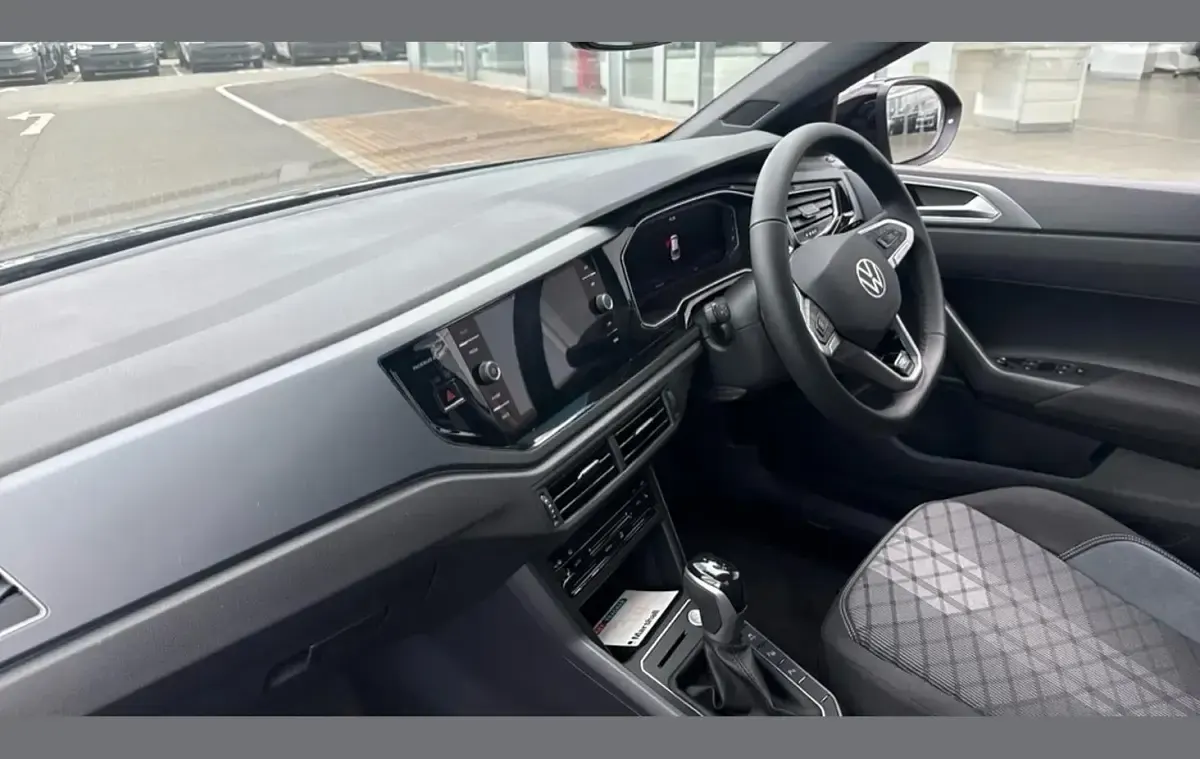 New VW Taigo Black Edition 150 HP (110 kW) 2026 Grey SUV