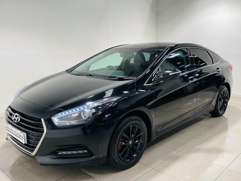 Used Hyundai i40 SE 115 HP (84 kW) 2015 Black Sedan