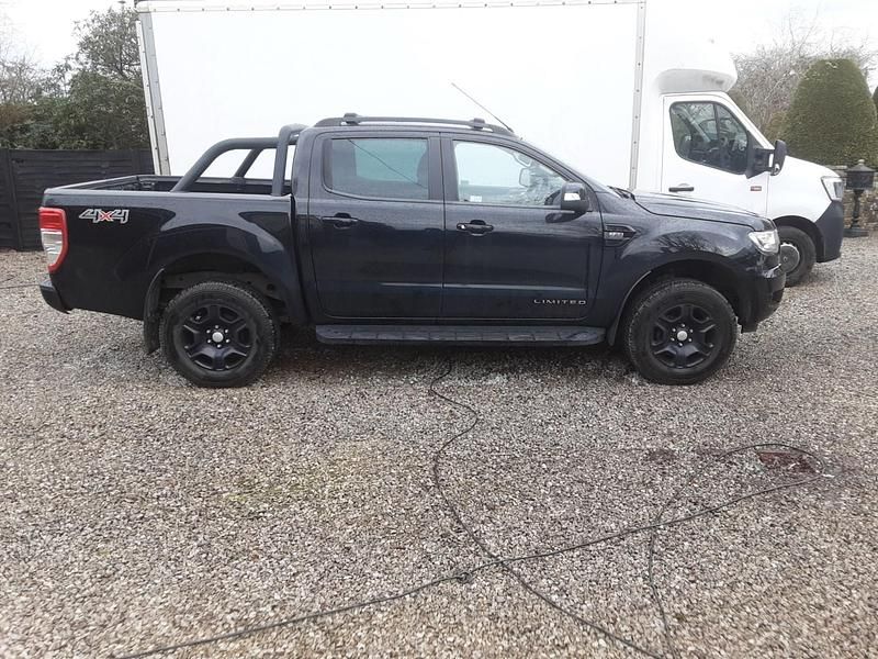 Begagnad Ford Ranger 2018 Svart Pickup