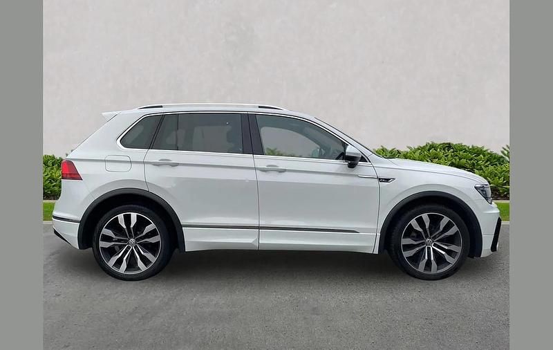 Used VW Tiguan R-line 150 HP (110 kW) 2018 White SUV