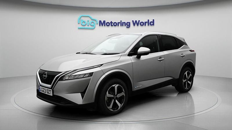 Used Nissan Qashqai N-Connecta 188 HP (138 kW) 2023 Silver SUV