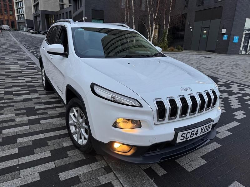 White Used 2015 Jeep Cherokee Longitude SUV | £3,999 (Fair price) - Image 1/4