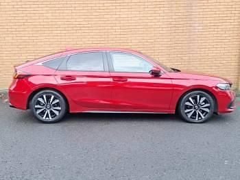 Used Honda Civic Elegance 143 HP (105 kW) 2024 Red Hatchback