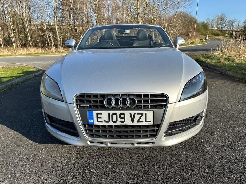 Used Audi TT 170 HP (125 kW) 2009 Silver Coupe