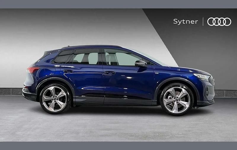 New Audi Q4 e-tron Black Edition 206 kW (281 HP) 2026 Blue SUV