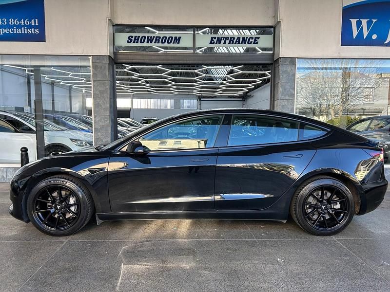 Used Tesla Model 3 Standard Range 366 kW (498 HP) 2022 Black Sedan