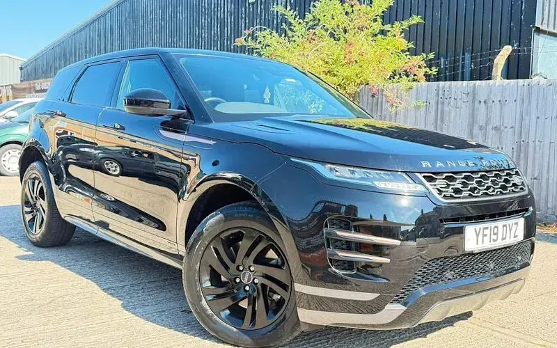 Used Land Rover Range Rover evoque R-Dynamic 182 HP (133 kW) 2019 SUV