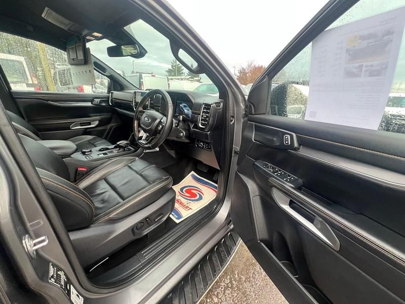 Begagnad Ford Ranger Wildtrack 2023 Grå Pickup