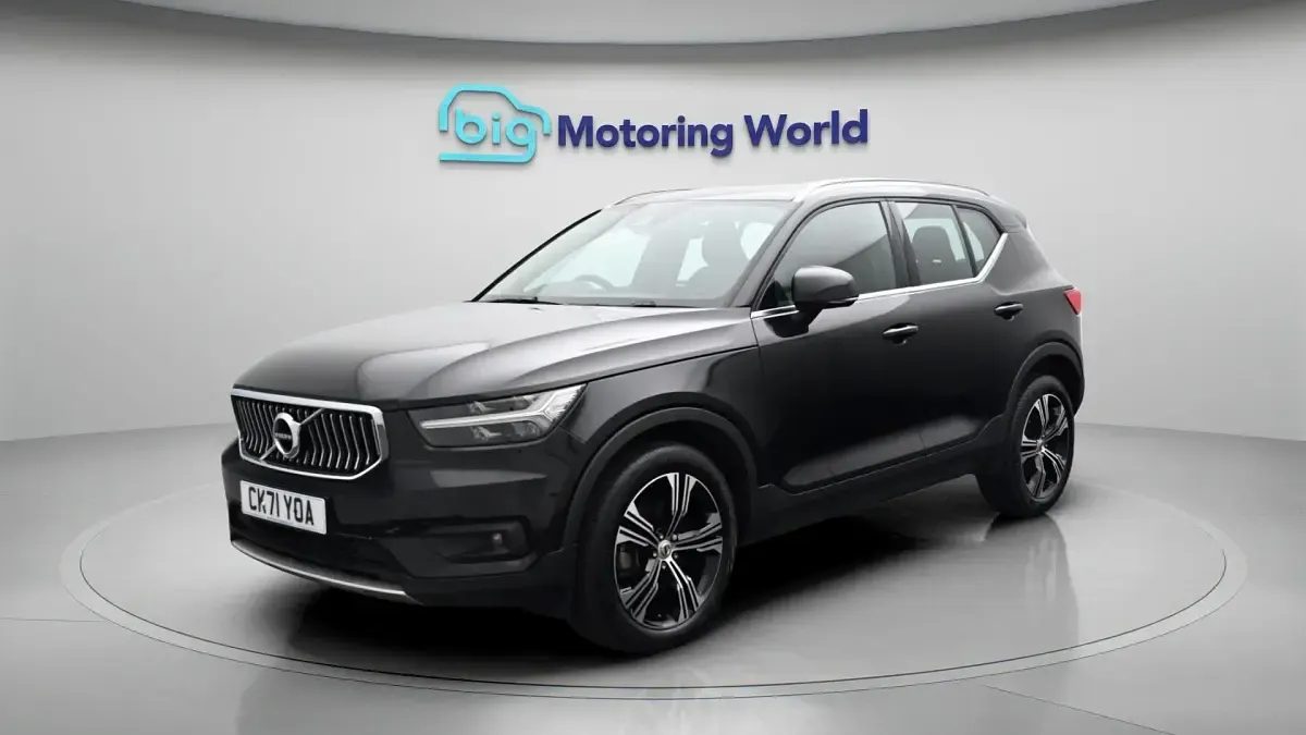 Used Volvo XC40 Inscription 194 HP (142 kW) 2021 SUV