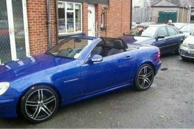 Used 2001 Mercedes SLK200 Cabriolet | £4,000 - Image 1/4