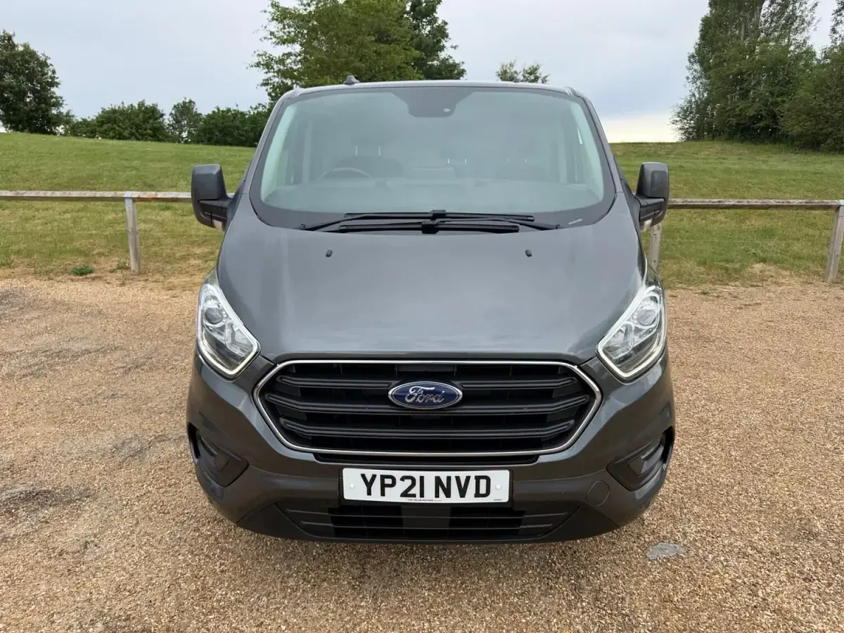 Used Ford Transit Custom Limited 130 HP (95 kW) 2021 Grey Van
