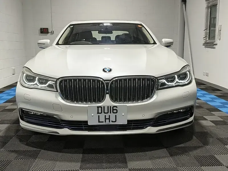 Used BMW 740 Comfort Edition 2026 White Sedan