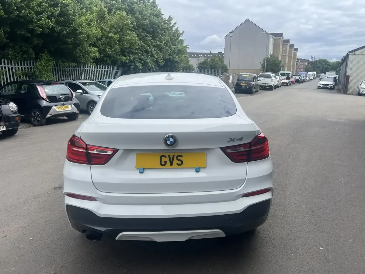 Used BMW X4 M Sport 190 HP (139 kW) 2016 White SUV