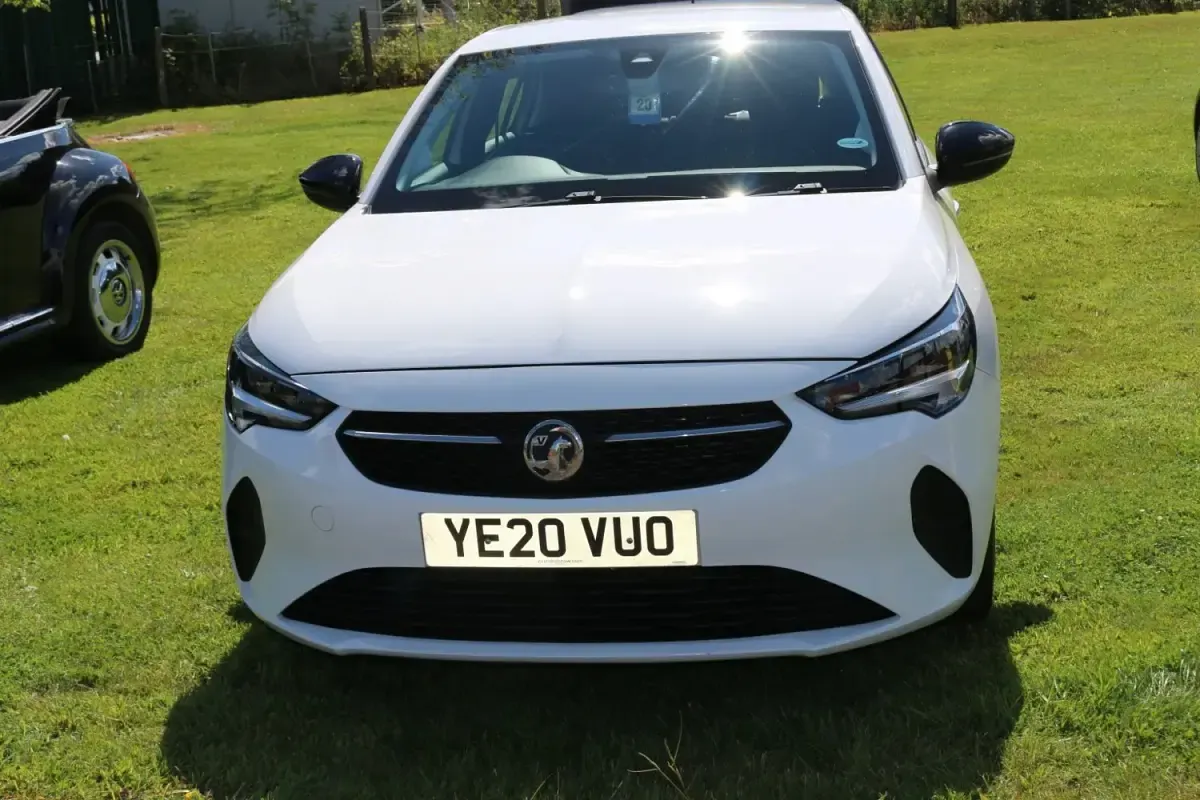 Second-hand Vauxhall Corsa 75 CP (55 kW) 2020 Alb Hatchback
