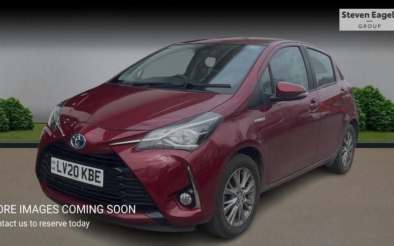 Used Toyota Yaris Hybrid 101 HP (74 kW) 2020 Hatchback