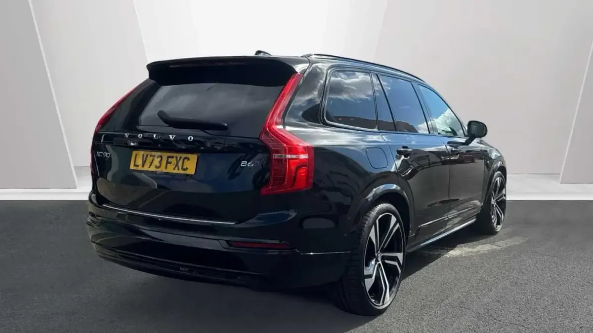 Used Volvo XC90 Ultimate 295 HP (216 kW) 2023 Black SUV