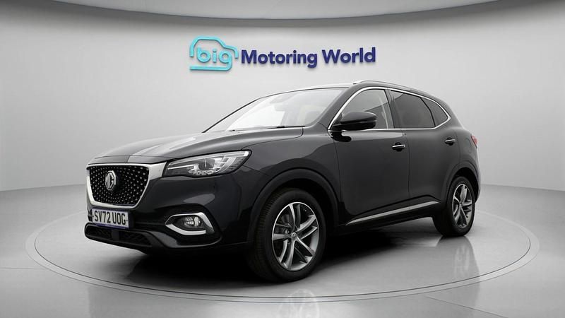 Used MG HS Exclusive 162 HP (119 kW) 2022 Black SUV