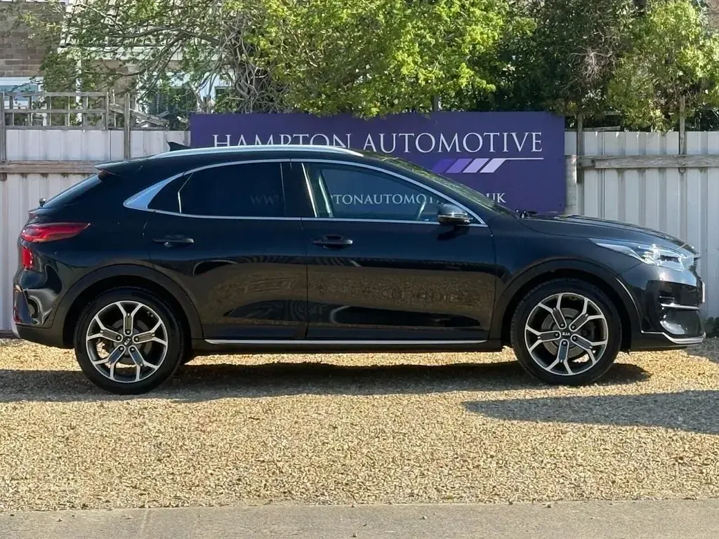 Używany Kia XCeed 120 KM (88 kW) 2020 Czarny SUV