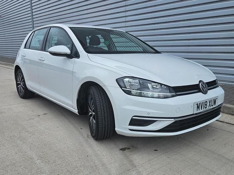 White Used 2018 VW Golf VII SE Hatchback | £11,441 (Good price) - Image 1/4