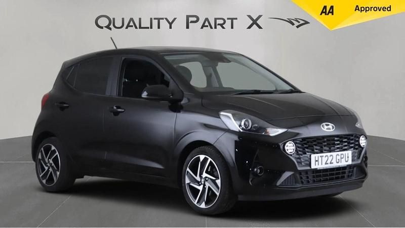 Black Used 2022 Hyundai i10 Premium Hatchback | £11,075 (Fair price) - Image 1/4