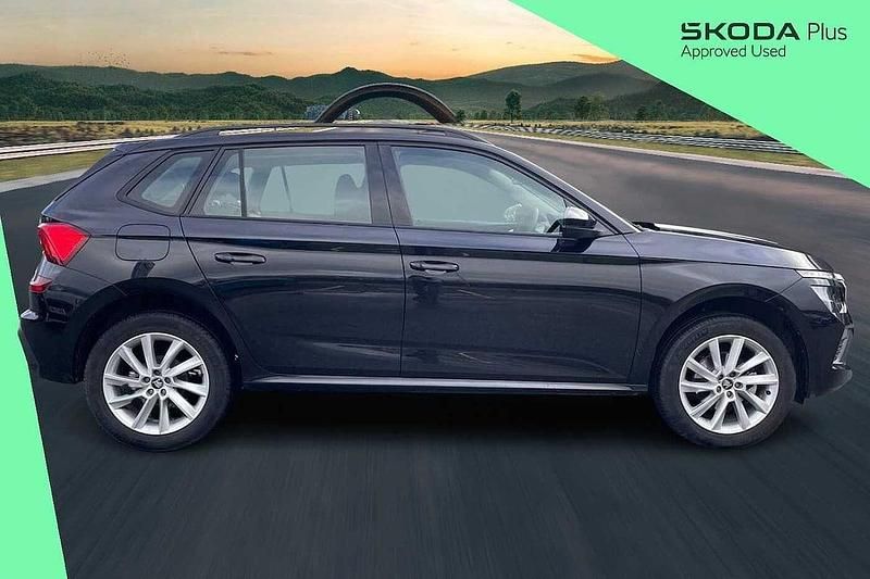 Used Skoda Kamiq SE 85 HP (62 kW) 2025 Black magic pearl effect SUV
