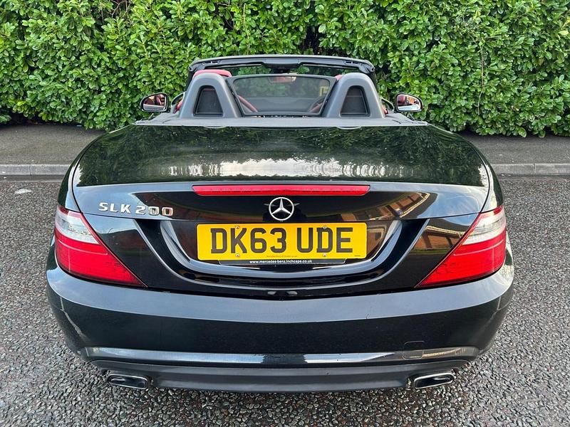 Used Mercedes SLK200 AMG 184 HP (135 kW) 2013 Black Cabriolet