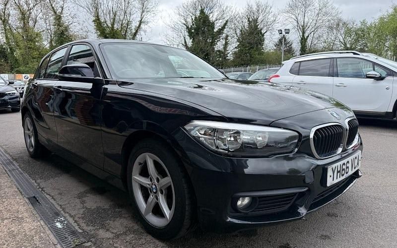 Begagnad BMW 116 Efficient Dynamics 116 HK (85 kW) 2017 Halvkombi