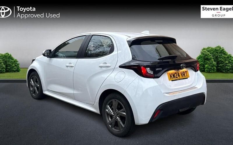 Used Toyota Yaris Hybrid 116 HP (85 kW) 2025 Hatchback