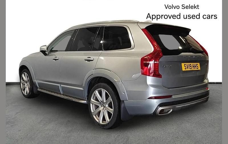 Usado Volvo XC90 Inscription 247 HP (181 kW) 2019 Prateado SUV