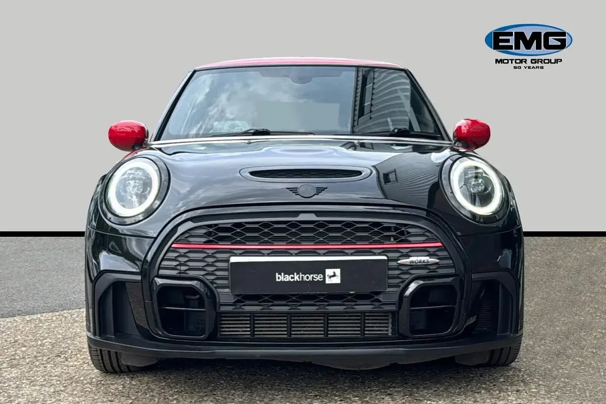 Używany Mini John Cooper Works Hatch 231 KM (169 kW) 2021 Czarny Hatchback