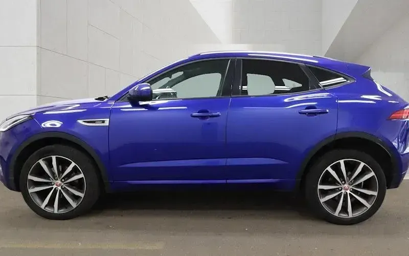 Used Jaguar E-Pace R-Dynamic 179 HP (131 kW) 2017 Blue SUV