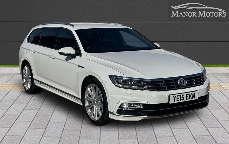 White Used 2015 VW Passat R-line Estate | £12,700 (Expensive) - Image 1/4