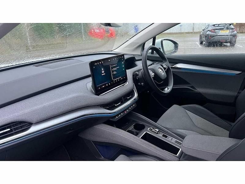 Used Skoda Enyaq iV 210 kW (286 HP) 2025 White SUV