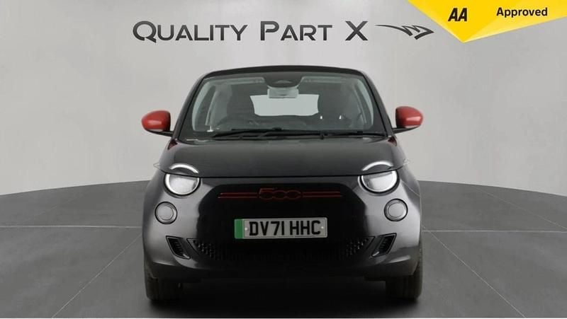 Used Fiat 500e Red 86 kW (118 HP) 2021 Black Cabriolet