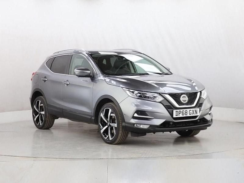 Used Nissan Qashqai Tekna 115 HP (84 kW) 2018 Grey SUV