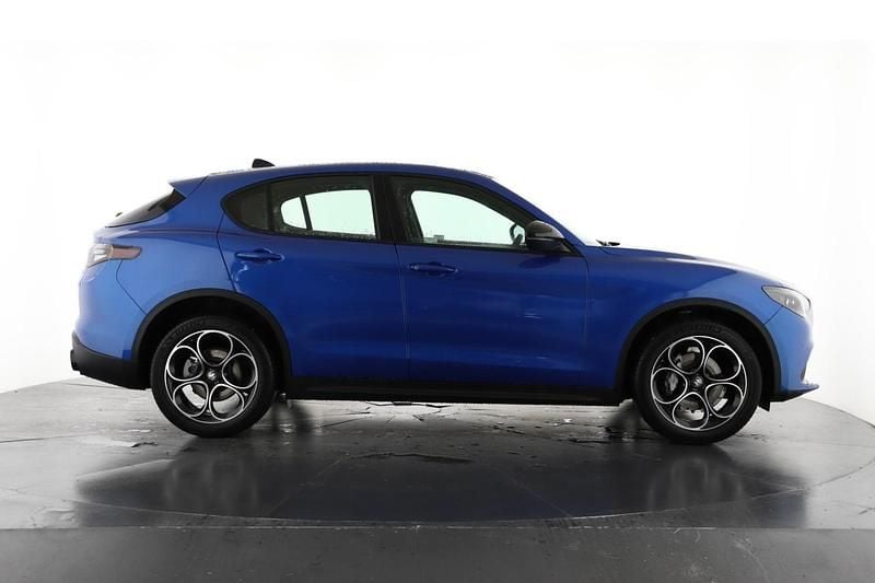 New Alfa Romeo Stelvio Sprint 2025 SUV