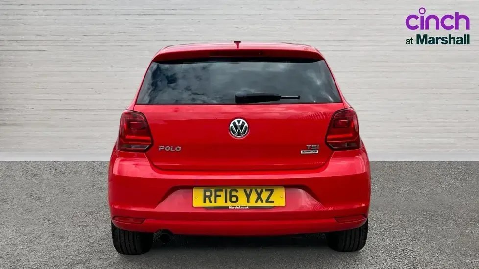 Used VW Polo Match 90 HP (66 kW) 2016 Red